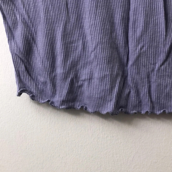 Destined purple crop top - Picture 2 of 13